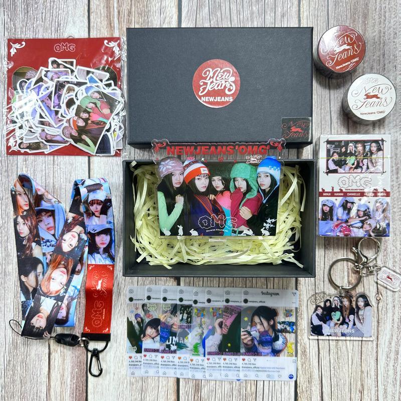 NEWJEANS COLLECTIBLE / GIFT BOX - VARIOUS ITENS
