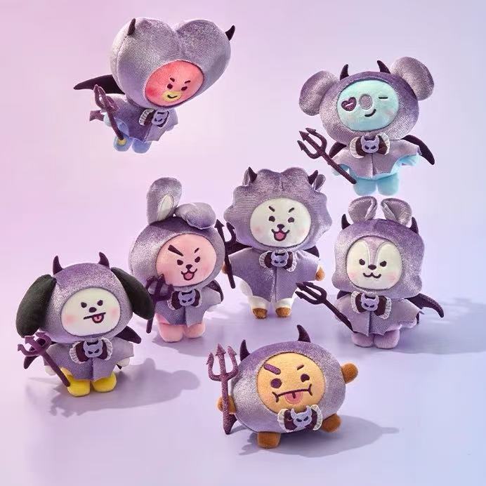 BT21 HALLOWEEN KEYCHAIN