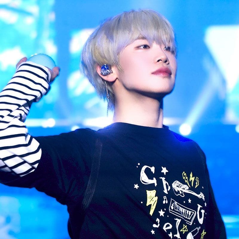 ZB1 ZERO BASE ONE T SHIRT 100% COTTON